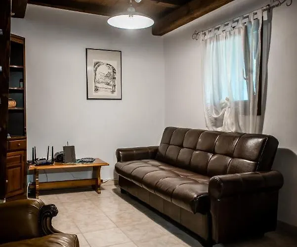 בית נופש Nostro Rifugio אפריקלה